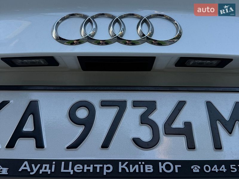 Седан Audi A3 2015 в Киеве