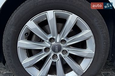 Седан Audi A3 2015 в Киеве