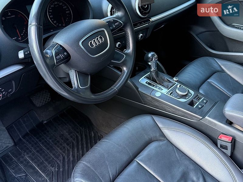 Седан Audi A3 2015 в Киеве фото 30 Седан Audi A3 2015 в Киеве