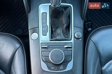 Седан Audi A3 2015 в Киеве