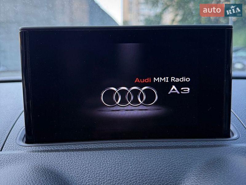 Седан Audi A3 2015 в Киеве