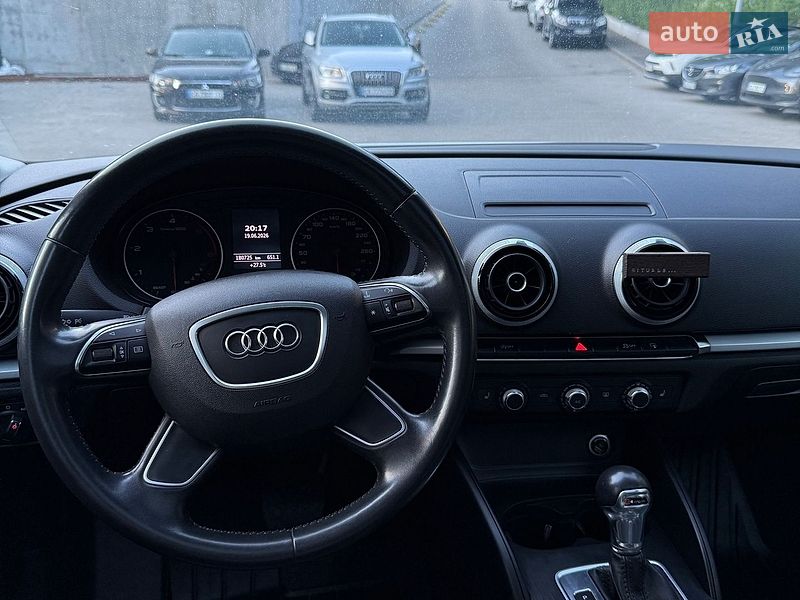 Седан Audi A3 2015 в Киеве фото 31 Седан Audi A3 2015 в Киеве