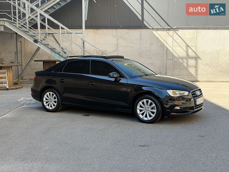 Седан Audi A3 2015 в Києві фото 7 Седан Audi A3 2015 в Києві