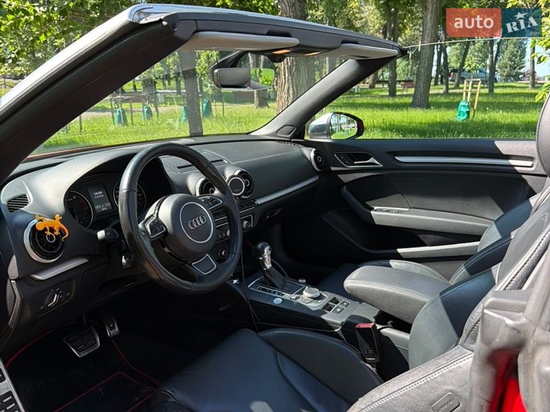 Кабріолет Audi A3 2015 в Києві фото 19 Кабріолет Audi A3 2015 в Києві