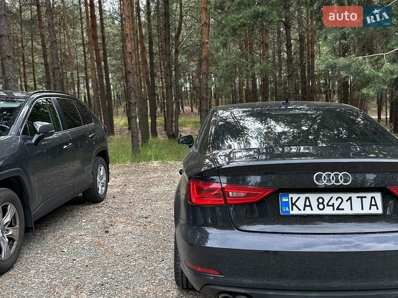 Седан Audi A3 2014 в Києві