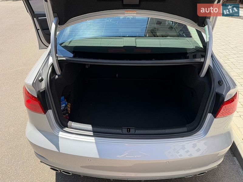 Седан Audi A3 2015 в Одесі