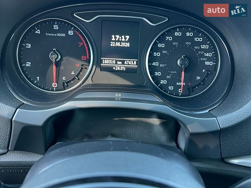Седан Audi A3 2015 в Снятині