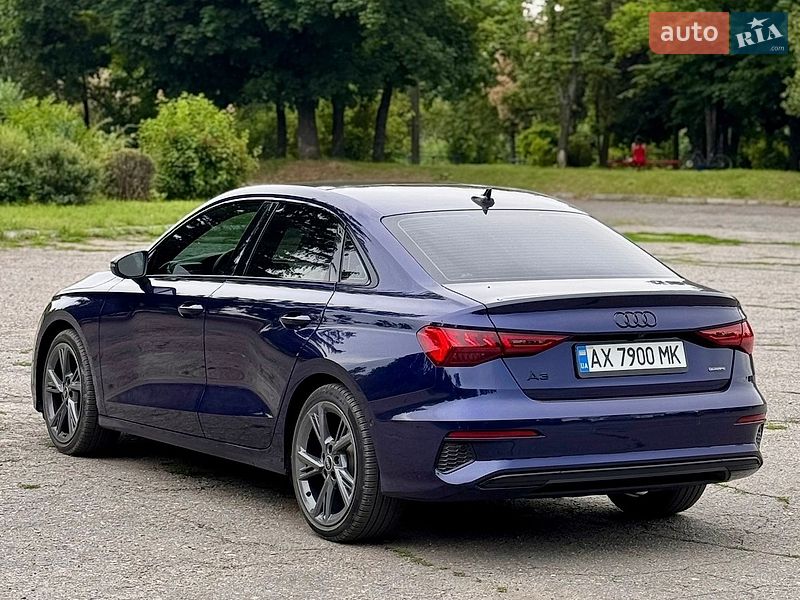 Седан Audi A3 2023 в Харкові