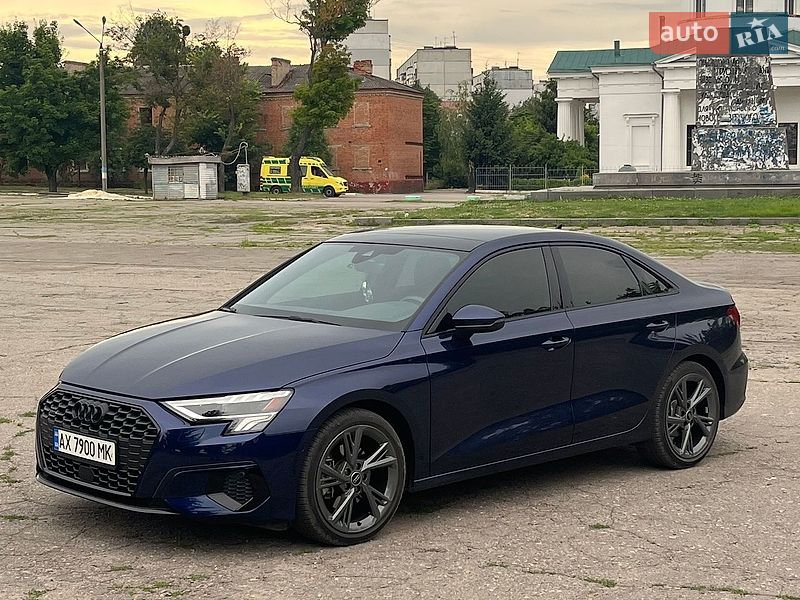 Седан Audi A3 2023 в Харкові