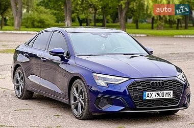 Седан Audi A3 2023 в Харкові