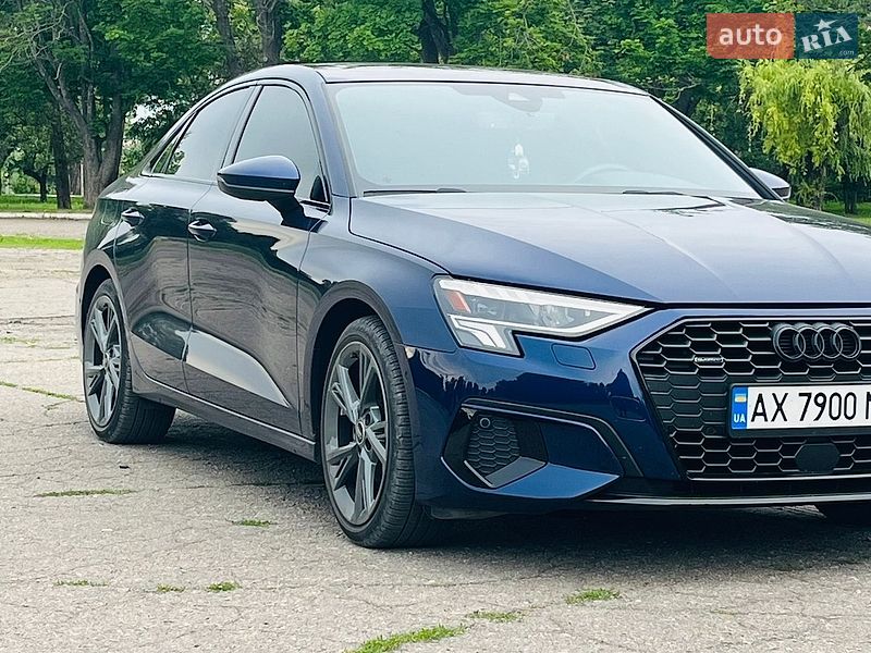 Седан Audi A3 2023 в Харкові