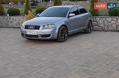 Хэтчбек Audi A3 2004 в Мукачево