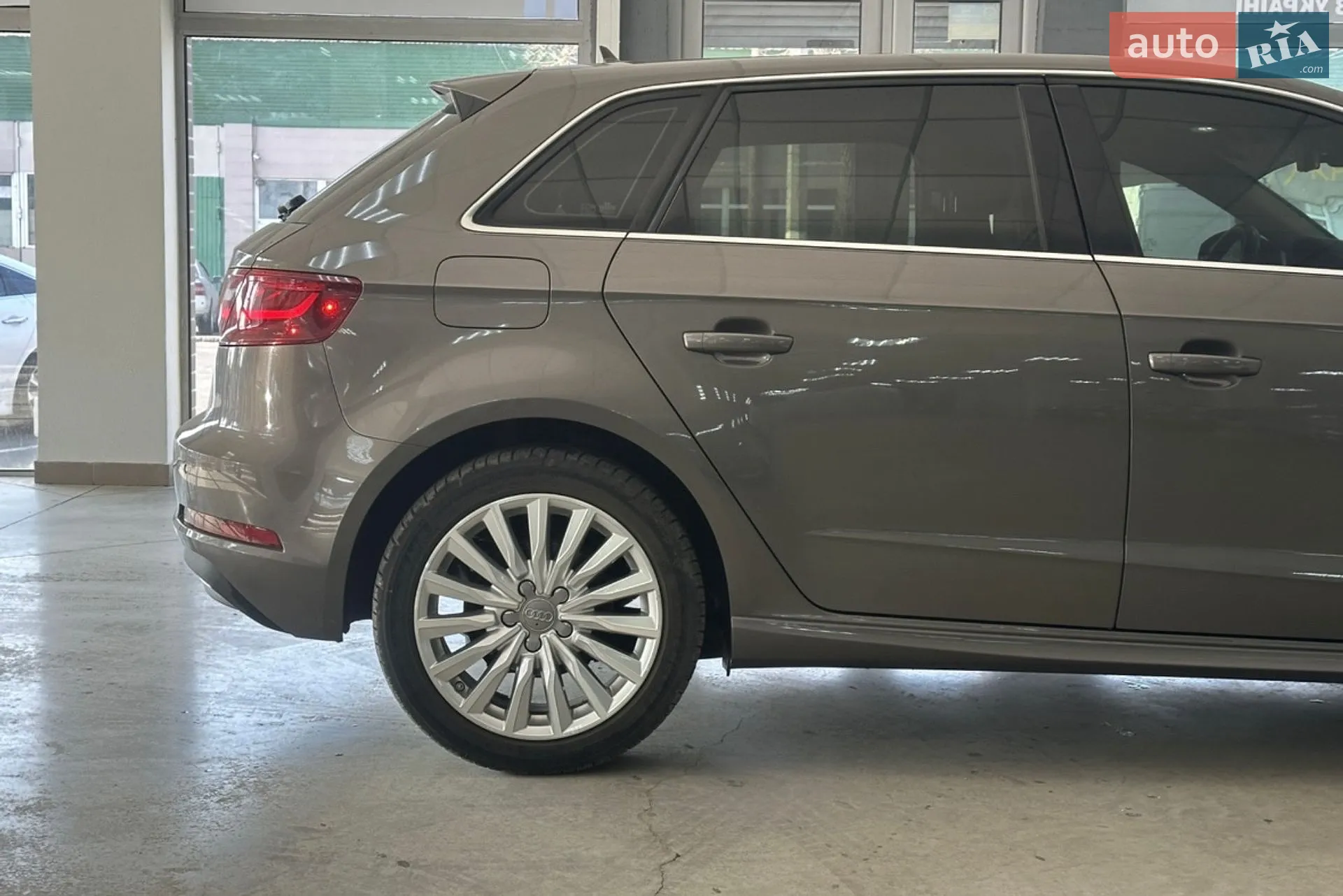 2015 Audi A3 - мініатюра 9
