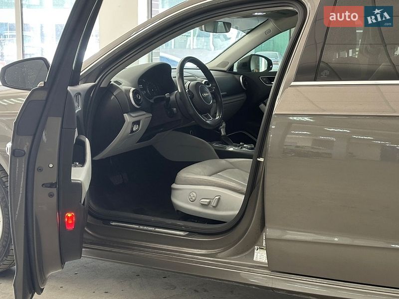 Хетчбек Audi A3 2015 в Одесі