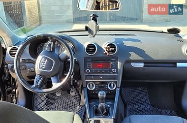 Хэтчбек Audi A3 2010 в Нововолынске фото 2 Хэтчбек Audi A3 2010 в Нововолынске