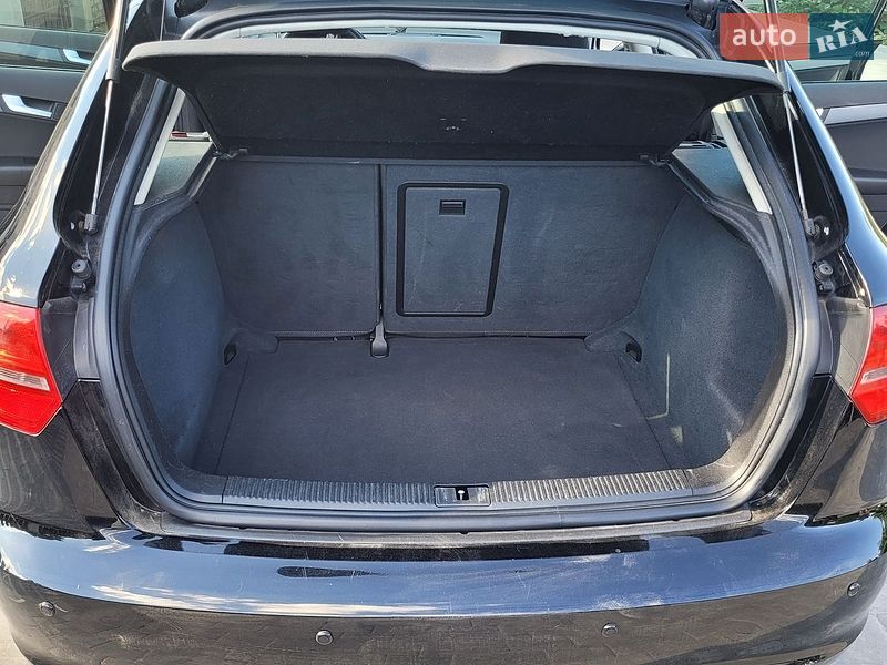 Хэтчбек Audi A3 2010 в Нововолынске фото 8 Хэтчбек Audi A3 2010 в Нововолынске
