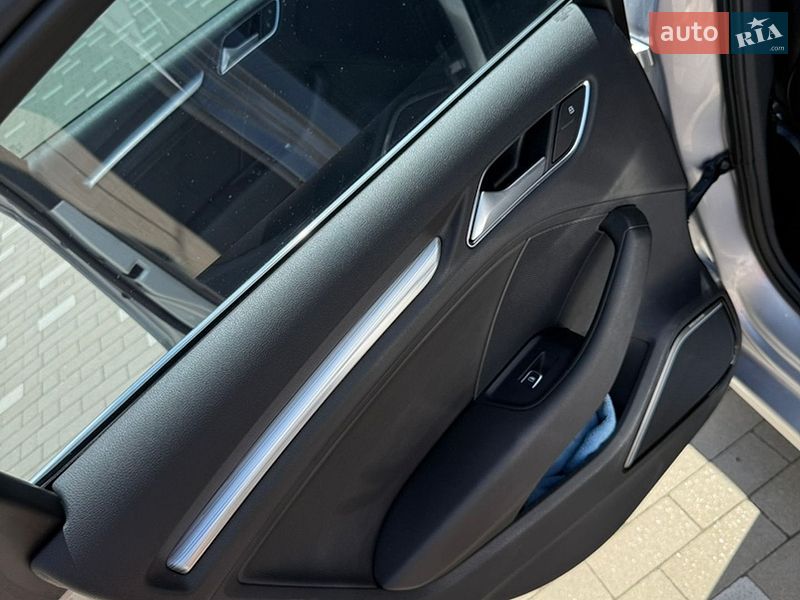 Седан Audi A3 2015 в Києві
