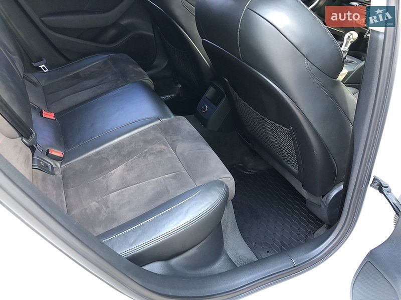 Хэтчбек Audi A3 2016 в Киеве