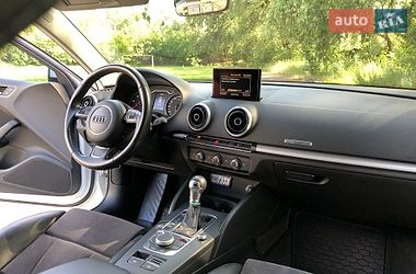 Хэтчбек Audi A3 2016 в Киеве