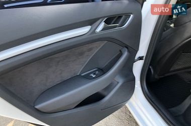 Хэтчбек Audi A3 2016 в Киеве