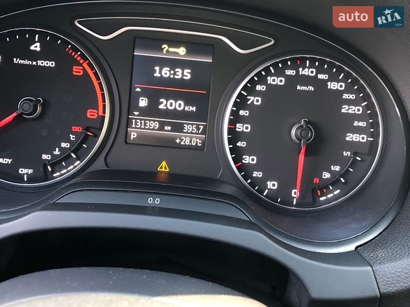 Хэтчбек Audi A3 2016 в Киеве