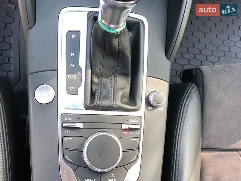 Хэтчбек Audi A3 2016 в Киеве