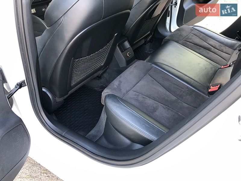 Хэтчбек Audi A3 2016 в Киеве
