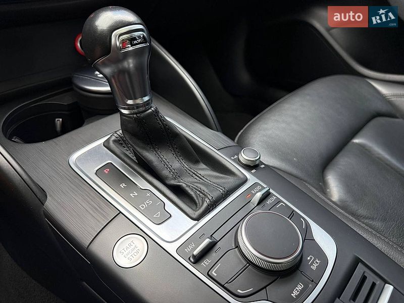Седан Audi A3 2015 в Днепре