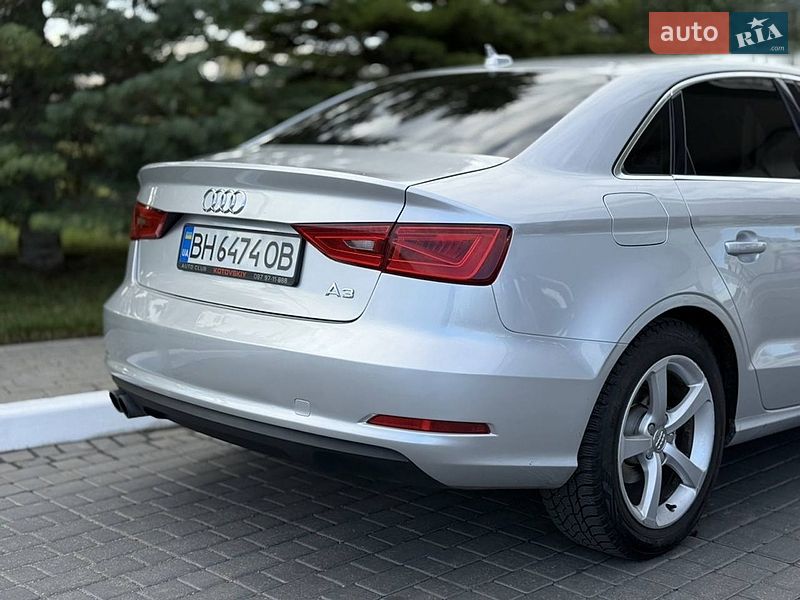 Седан Audi A3 2014 в Одесі