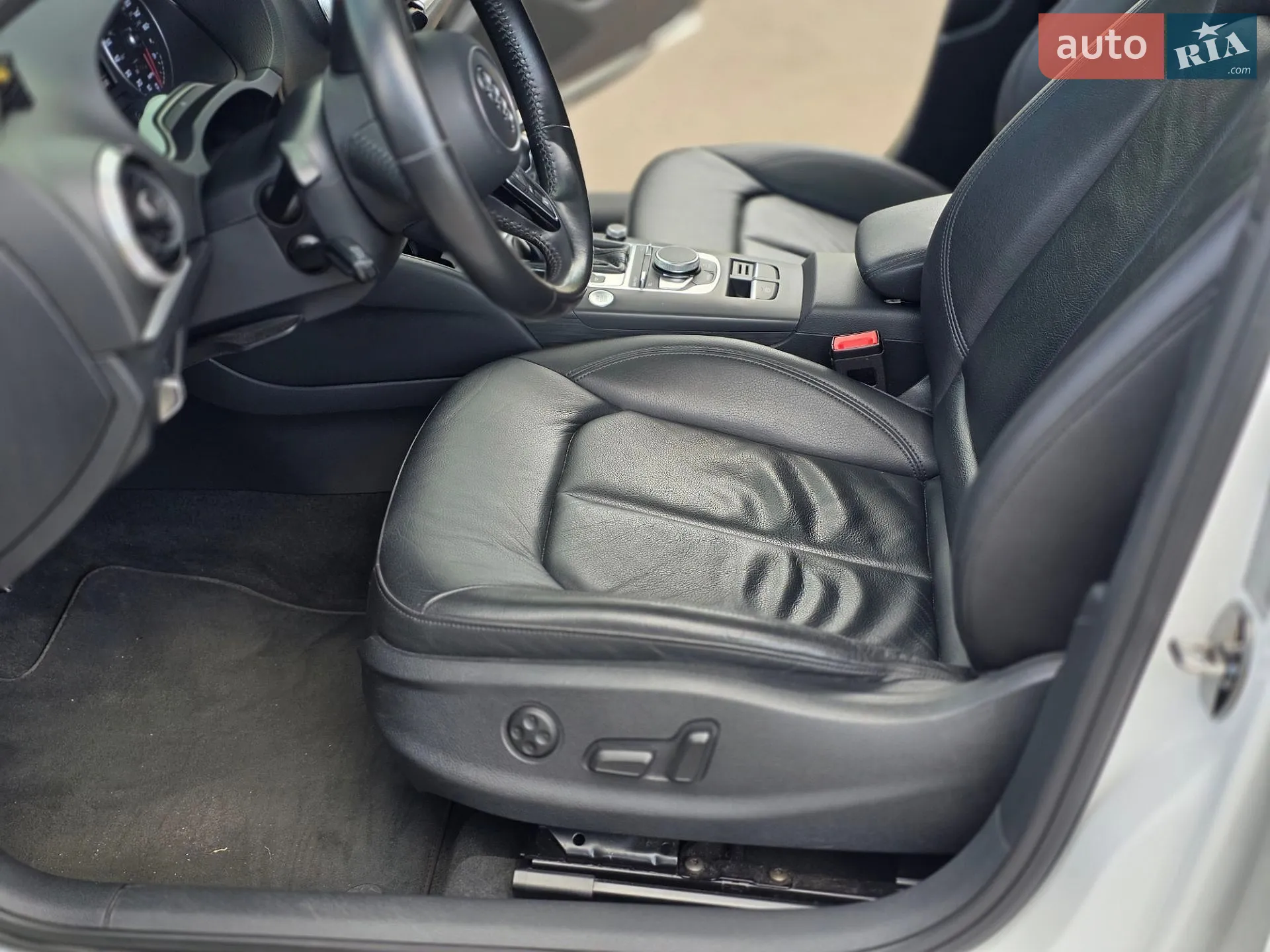 2016 Audi A3 - мініатюра 17