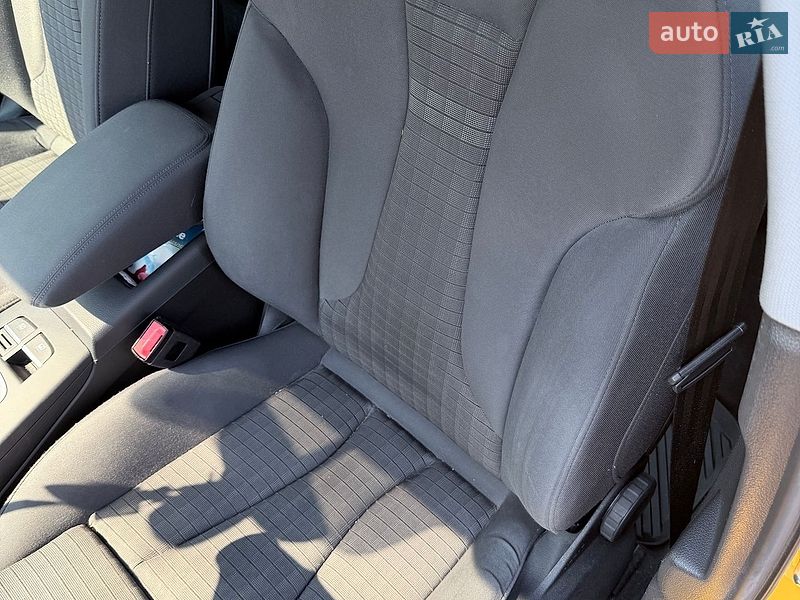 Хэтчбек Audi A3 2016 в Киеве