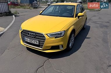 Хэтчбек Audi A3 2016 в Киеве