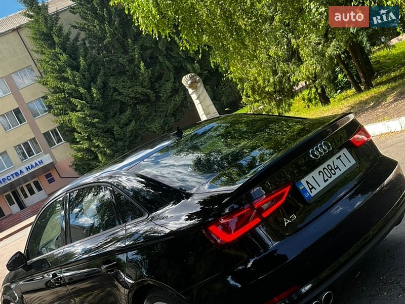 Седан Audi A3 2014 в Бучі