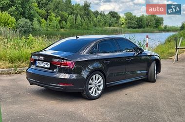 Седан Audi A3 2015 в Конотопе