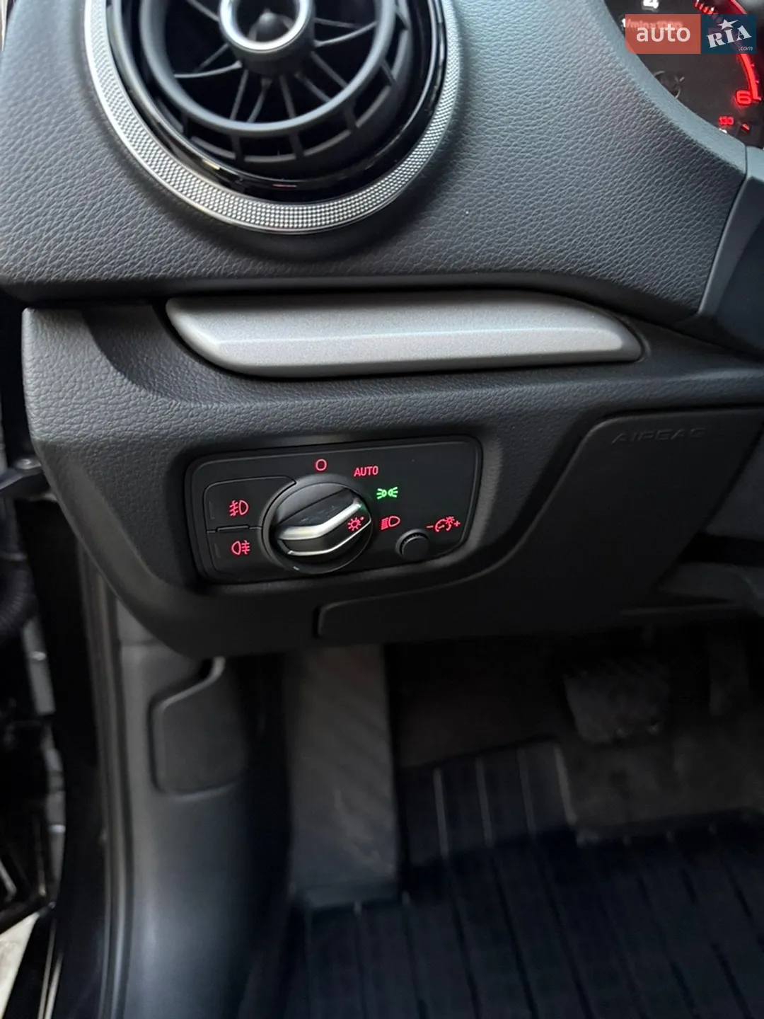 2015 Audi A3 - мініатюра 38
