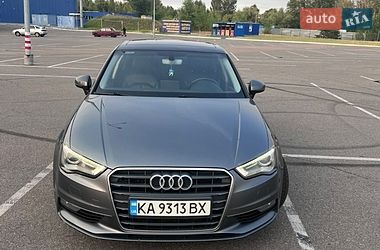 Седан Audi A3 2016 в Киеве
