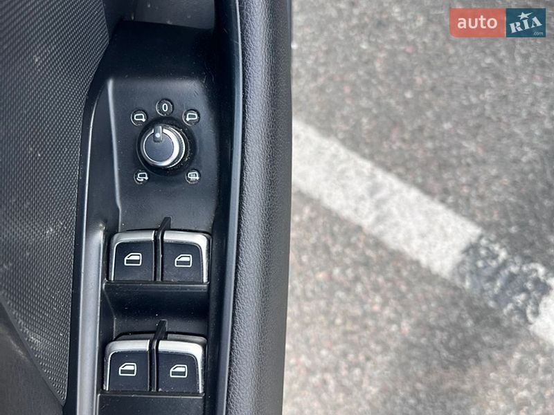 Седан Audi A3 2016 в Киеве