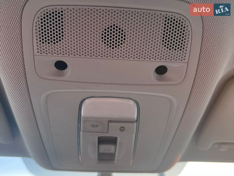 Седан Audi A3 2016 в Киеве