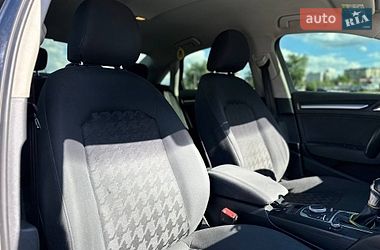 Седан Audi A3 2014 в Кривому Розі