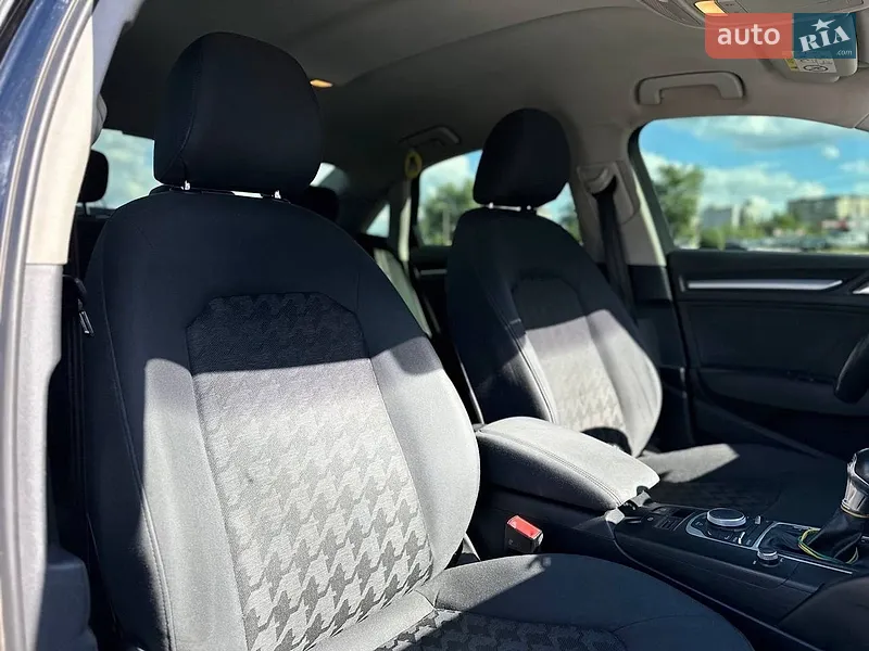 Audi A3 2014 VIN WAUZZZ8V1F1047751 фото оголошення 16 з 50
