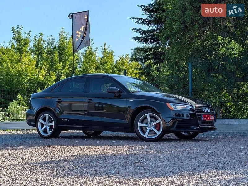 Седан Audi A3 2016 в Дрогобичі