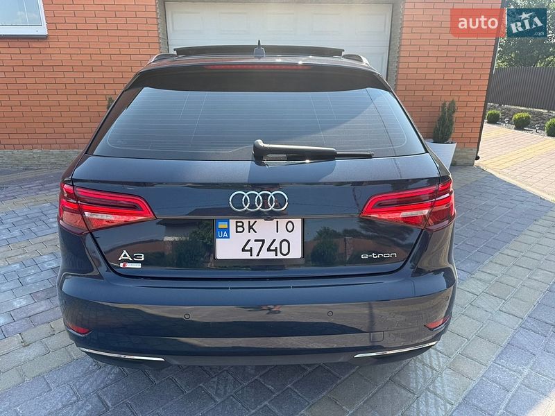 Хетчбек Audi A3 2017 в Кременці фото 5 Хетчбек Audi A3 2017 в Кременці