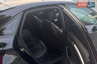 Седан Audi A3 2015 в Чернівцях