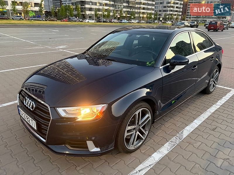 Седан Audi A3 2018 в Києві