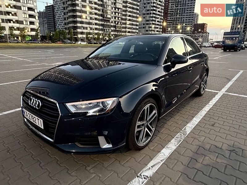 Седан Audi A3 2018 в Києві