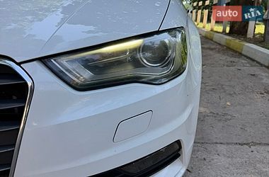 Седан Audi A3 2013 в Киеве