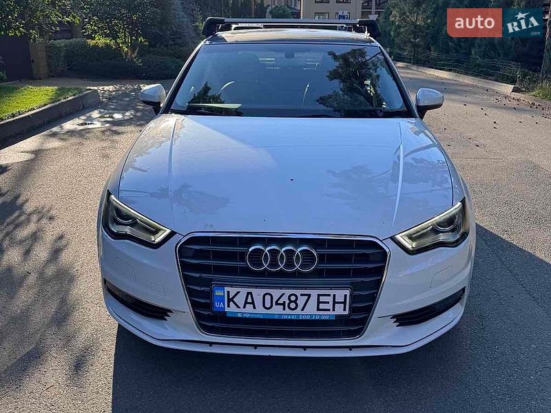 Седан Audi A3 2016 в Киеве
