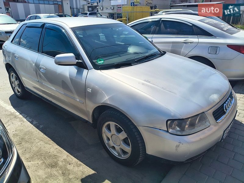 Хетчбек Audi A3 2000 в Вінниці