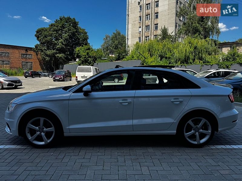 Седан Audi A3 2014 в Житомирі