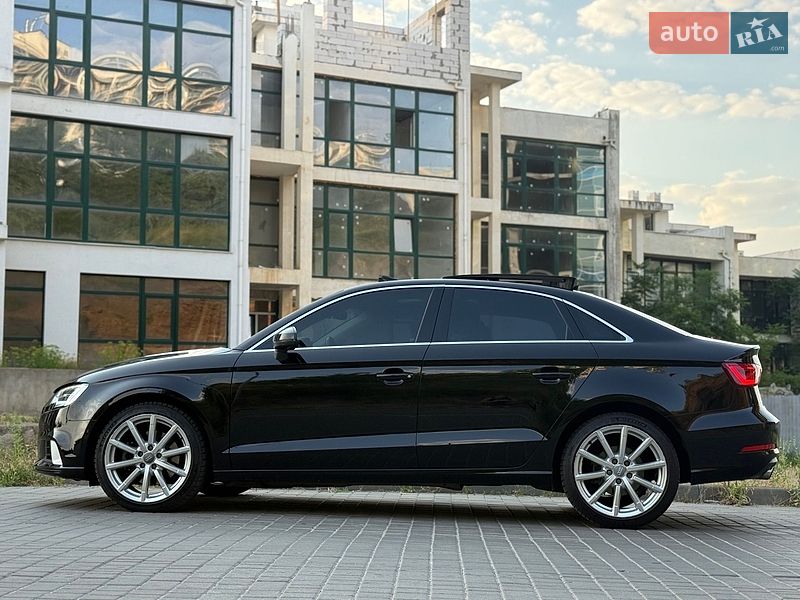 Седан Audi A3 2014 в Одессе